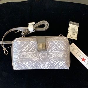 Wallet and smartphone Crossbody